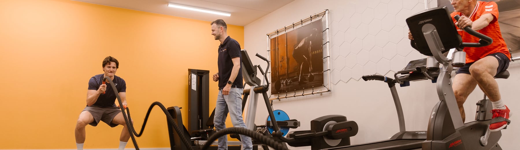 Training en begeleiding in de oefenzaal van Scala Fysio
